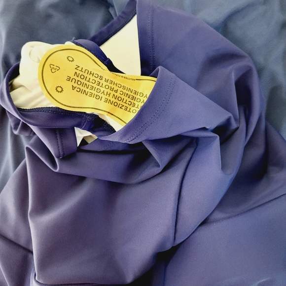 Halter swim dress - Picture 7 of 8